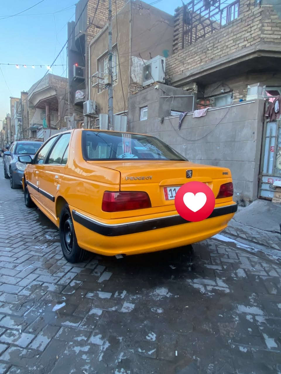 سلام وعليكم بيجو البيع موديل 2021 سياره جاهزه تخم تااير جديد صدر جديد سياره تجي تشوف بعينك تبريد جهازه على اخر حبايه رقم انكليزي بسمي سياره مكاني بغداد مدينه الصدر رقمي ***********
