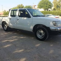 نيسان ٢٠٠١ • بشرط • مكينة واكسل