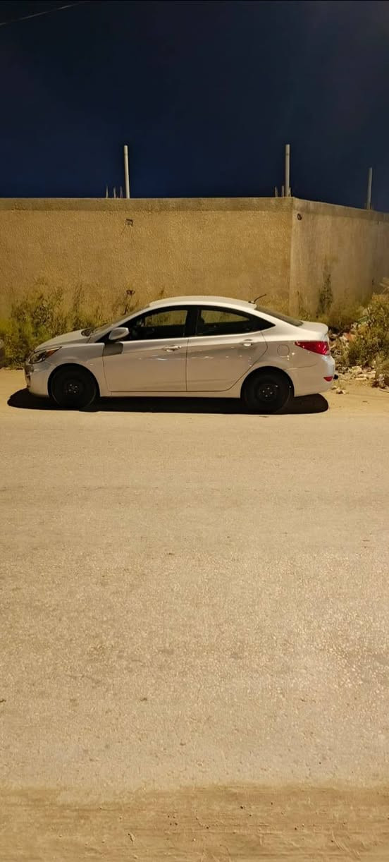 اكسنت للبيع ٢٠١٦ وارد أمريكي حادثه بنيد السعر ٩٣ اوبيه مجال ***********
