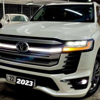 لاندكروز VX • ٢٠٢٣ • ٥٥٠٠٠ كم