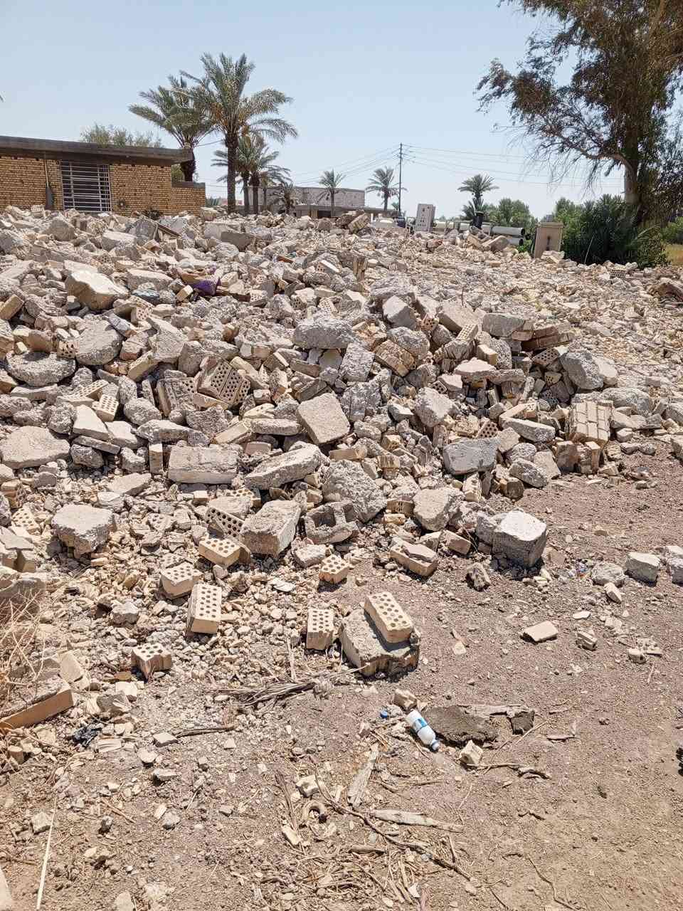 سلام عليكم كرده للبيع نضيفه مابيه تراب تحميل عليه مكان كوت الداحره
***********
‏‪***********‬‏
