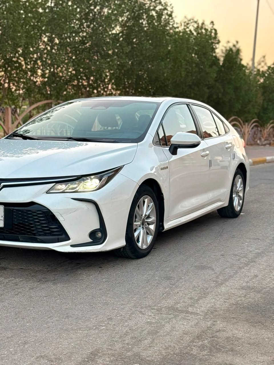 كورلا 2023 خليجي هايبرد استقطاع مباشر رقم بغداد وكاله مضمونه من المالك سياره مكفوله عده طخه بل باب مصلحه فول مواصفات للاخير داخل احمر جلد مانقصها كلشي سياره جاهزه مكان السياره واسط السعر 123 وبيها مجال ***********
