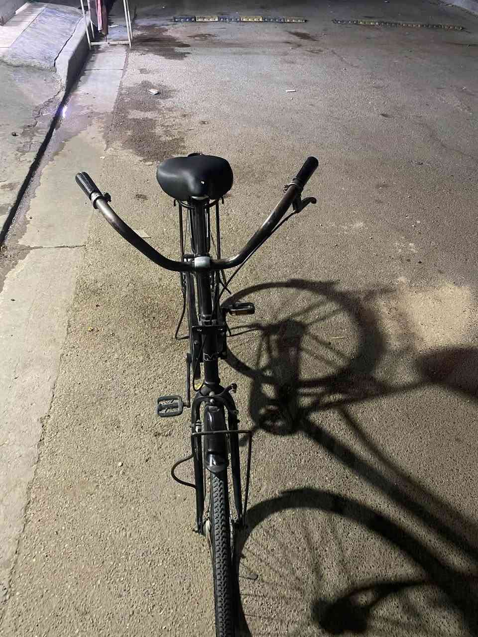بيسكل بناتي البيع حجم ٢٦ ياباني نضيف بيسكل ٢٠١٥ شخط ما بي درجة أولة بكاني بغداد فلكة حي النصر لاستفسار  ***********
