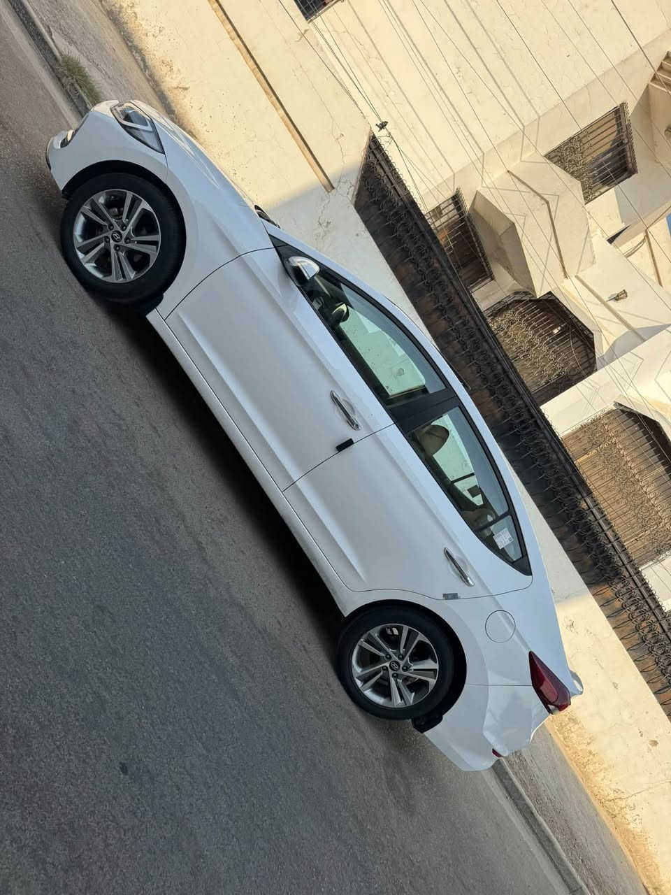للبيع النترا سوبر ٢٠١٩ خليجي رقم بغداد مواصفات :
فتحة
محرك 2000 دوش
شاشة + كامرا
مري شفط + كهرباء
حساس خلفي
مودات قيادة (Eco,Normal,Sport)
اشاير مري 
قطعتين تبريد
داخل بيجي
ويل حجم الكبير
وباقي المواصفات المعروفة والسيارة نظيفة كلش ومابيهة اي نقص وماشية ٩٢ الف وكفالة عامة عدا بارد بخشم الجاملغ مال سايق والسعر 137$ للاستفسار ***********
