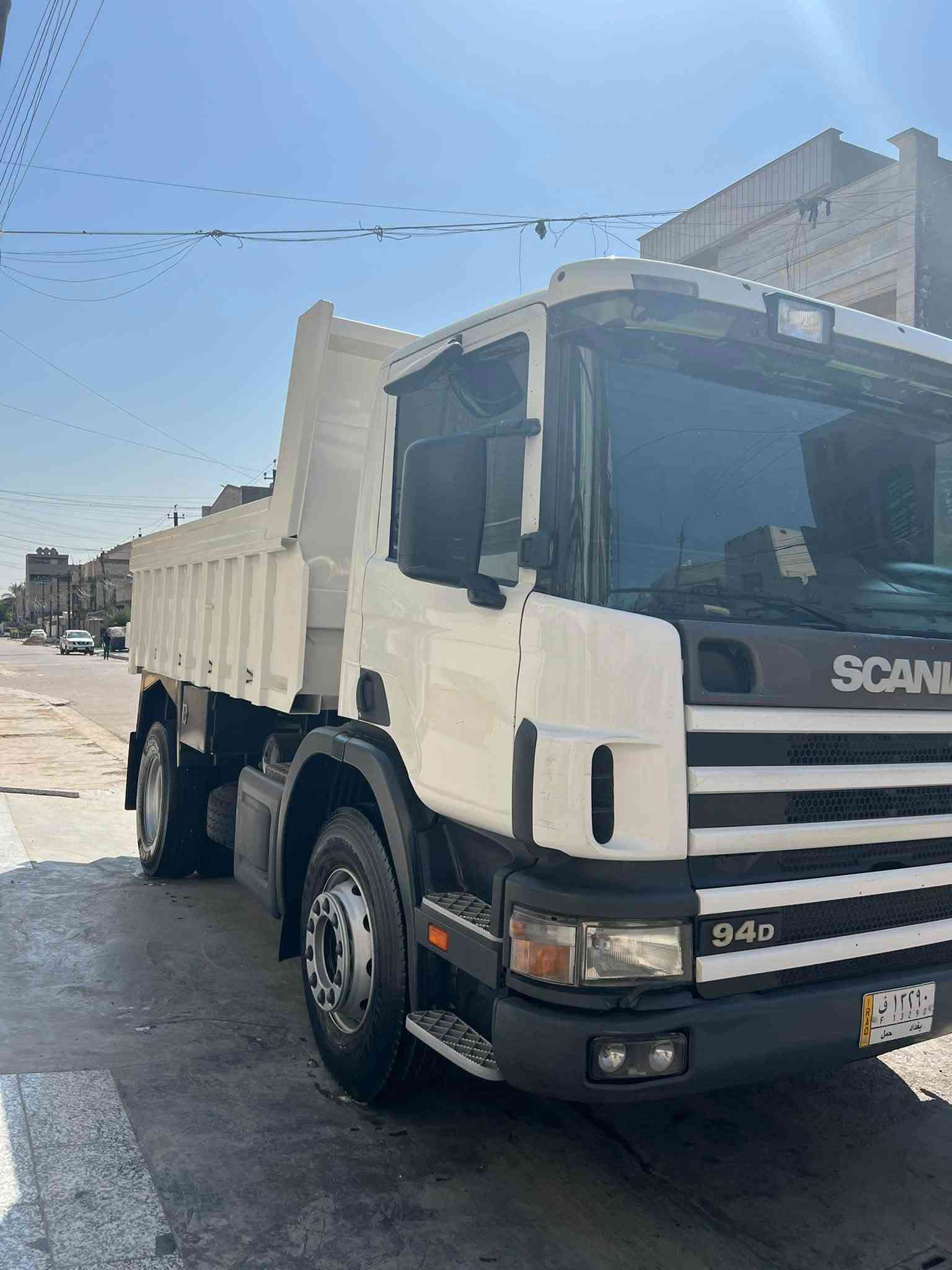 سلام عليكم سكانيا موديل 2000 بومه بم ونوزل مكينه ديس قبق حديد كير 4x4سبرنك امامي والخلفي ربطه سياره مغفوله كفاله عامه القماره بدون صبغ بغداد الاماني العنوان بغداد العبيدي تلفون ☎️ *********** رجا مامتواجد الفيس خابر وتدلل
