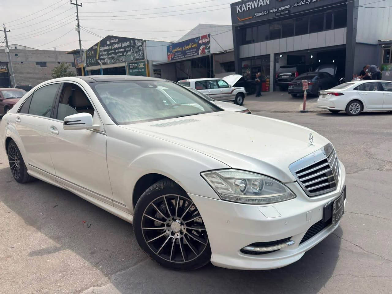 سەرەتا بە ناوی خوای 
مارسیدز بێنز ٢٠١٠          ساااخ ساااخ
350 ی بێ مەسرەف 
فوول فوول مواسەفات 
سلاید 
ناوزەرد 
کوشن سارد و گەرم 
تاحدید سورعە 
سەیارەکە تا بڵێ پاکوو جوانە 
رۆنی تازە گۆراوە 
تاقمێ ویلو تایەی دەرەجە یەکی لە ژێرە 
یەک چەمەلەخی کلێرە بێ مەعجوون بێ ناو گرتن 
سعری ٧٩ گەلاو مەجالیكی برایانە 
تەنها فرۆشتن 
*********** السليمانية, العراق
