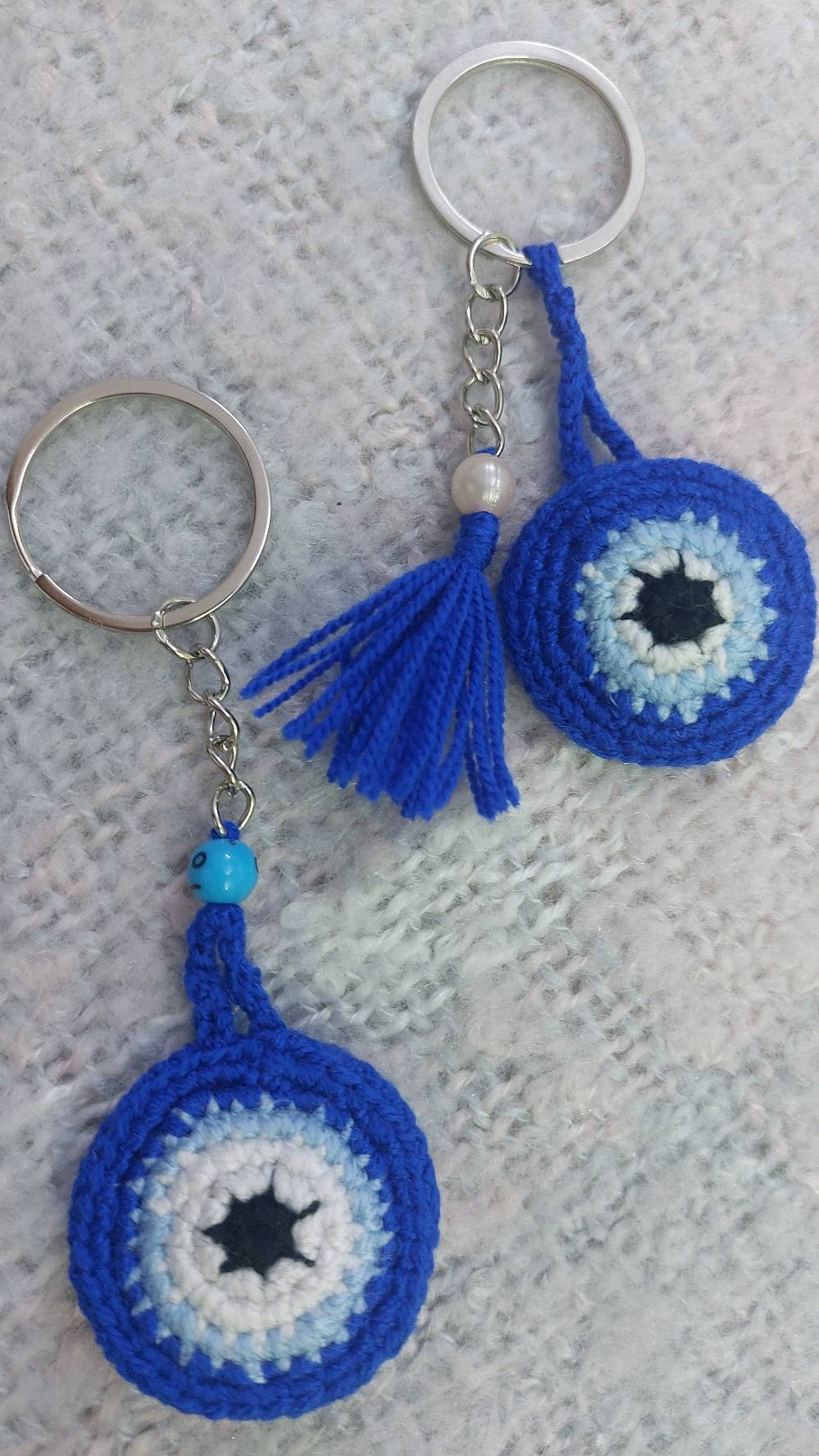قطع كروشيه وهاند ميد مميزة - شال/بندانة ومداليات مصنوعة بحب 🧶✨
تتوفر لدينا قطع كروشيه يدویة مصنوعة بإتقان وعناية فائقة باستخدام أفضل أنواع الخيوط الناعمة والآمنة:
​شغل يدوي 100% متين وعالي الجودة.
​خيوط مريحة ولطيفة على البشرة.
​إمكانية التنفيذ بألوان أو مقاسات خاصة حسب الطلب.