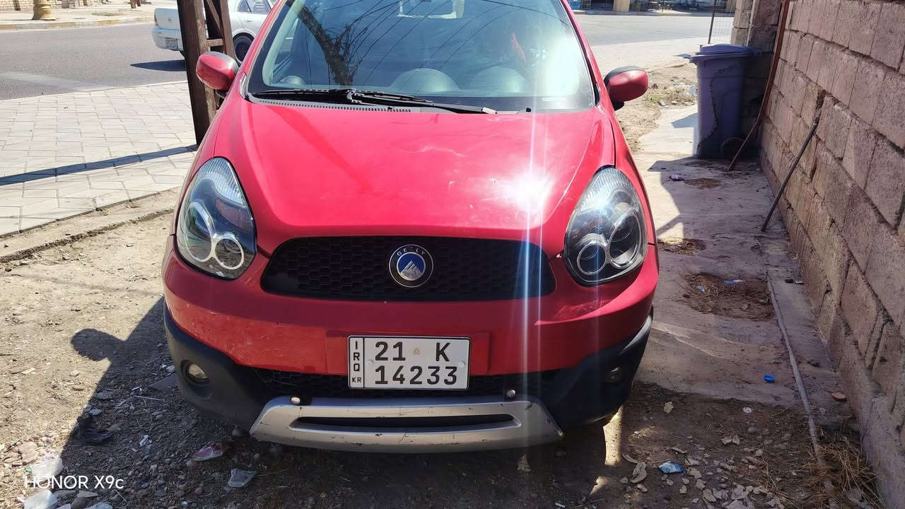 سلام عليكم للبيع باندا كروز 2014 لون احمر بيها صبغ نص بنيد فقط كير اوتو محرك 1500 شرط كير محرك صدر كهربائيات تبريد رقم سليمانيه دولي سنويه وهزه جديد شرط تحويل او وكاله مكاني سامراء هاتف *********** السعر 57 وبيها مجال

نص مكتوب في الصور:
- HONOR X9c