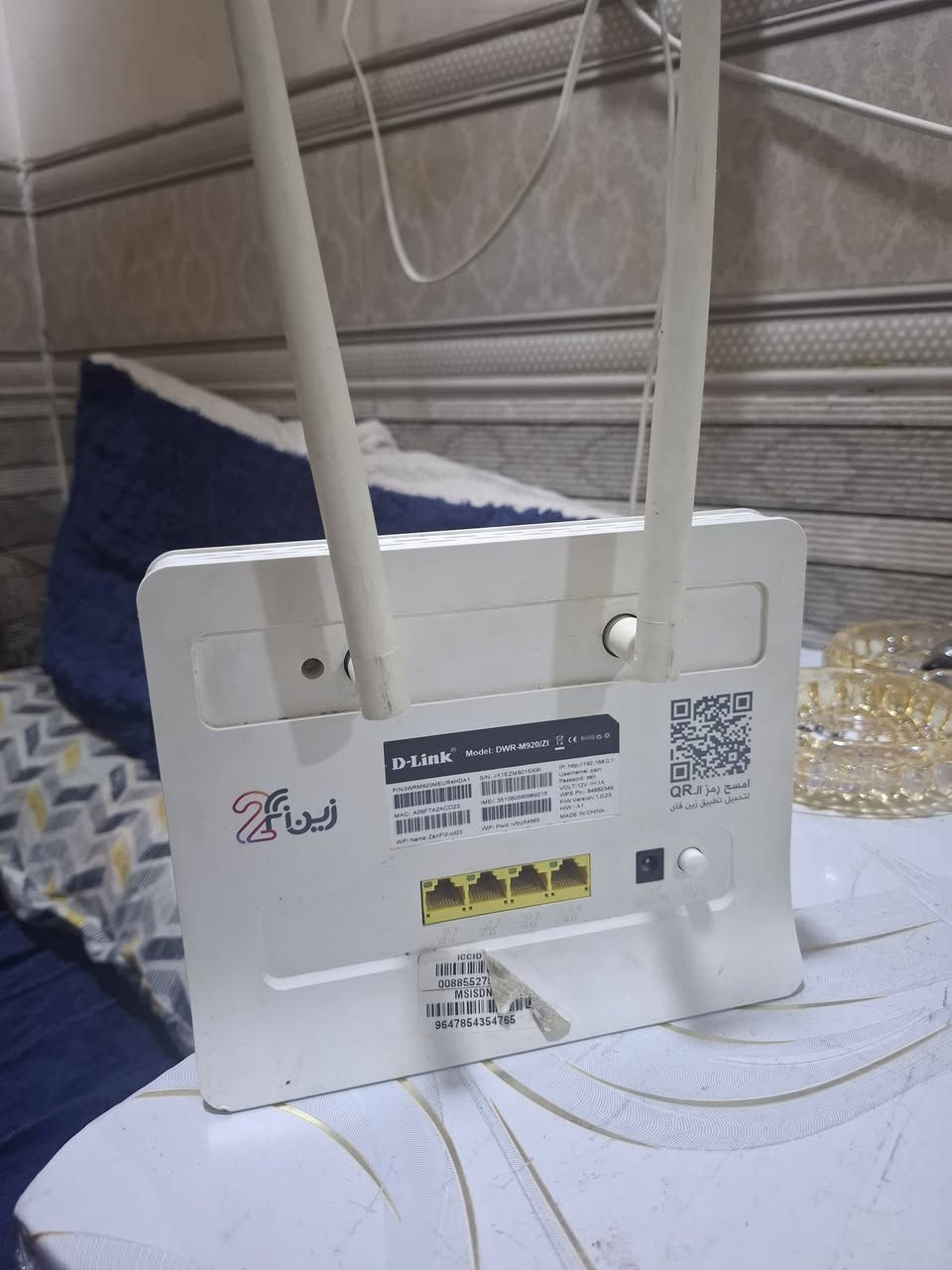 سلام عليكم راوتر شركة زين 4.5G+ الجهاز نضيف ومابي اي خلل السعر 35الف مكاني بغداد الدورة رقمي واتساب ***********
