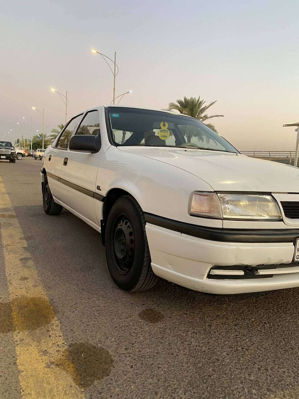 سلا عليكم اوبل فكتره موديل ٩٤مكينه 1600سياره جديده معنه لكلمه قطره صبغ مابيه رقم بغداد لجديد سياره اي نقص مابيه السعر40 مكان السياره فلوجه رقم صاحب السياره ***********،، ***********
