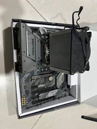 شاشة سامسونج ٢٤ • ١٤٤ هرتز • i5 9600k