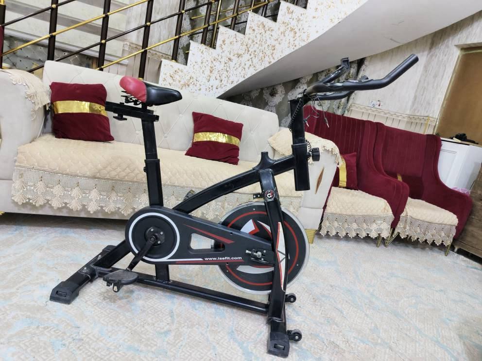 جهاز جري وجهاز رياضي بايسكل اثنينهن شغالات وجدد سعرهن اثنينهن 325 الف جدا مناسب مكاني كربلاء الاستفسار *********** كربلاء, العراق
