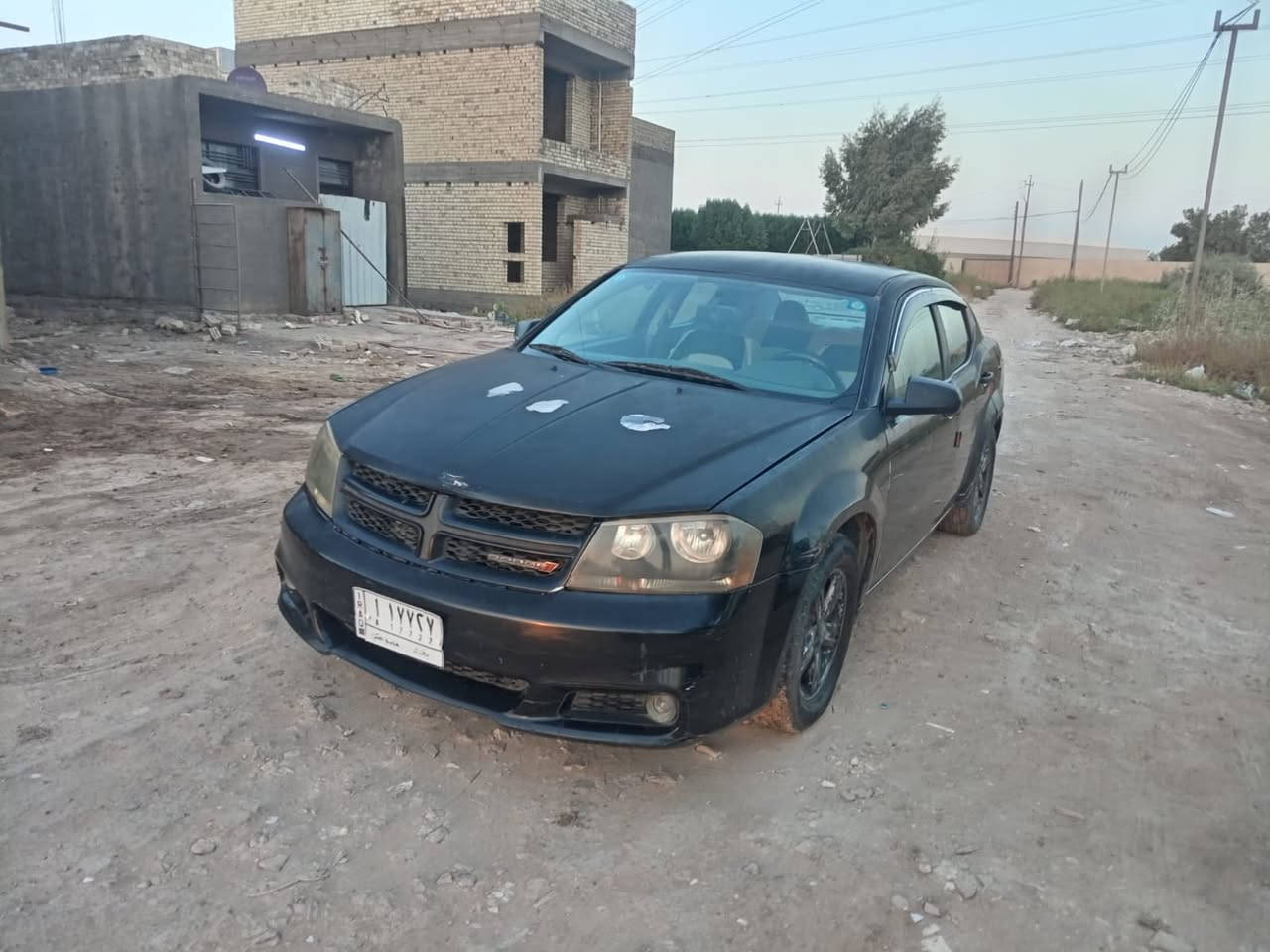 السلام عليكم
دوج افنجر
لون اسود
رقم الماني
مشروع وطني

كير محرك كهربائيات بحالة جيدة 
تبريد نقص غاز
حداديه جيدة بيها نواقص بسيطة
حادثها صندوق وجاملغ خلفي
حالة مثل ماظاهر بالصور
رقم الماني بغداد
سنوية 2028
بسمي
السعر 4700   $
قابل للتفاوض
سويج ريمونت
شاشه كامرة
اربع سلندر 2400
اوتوماتيك 
مكان السيارة بغداد الدورة
الاتصال
 ***********
***********

