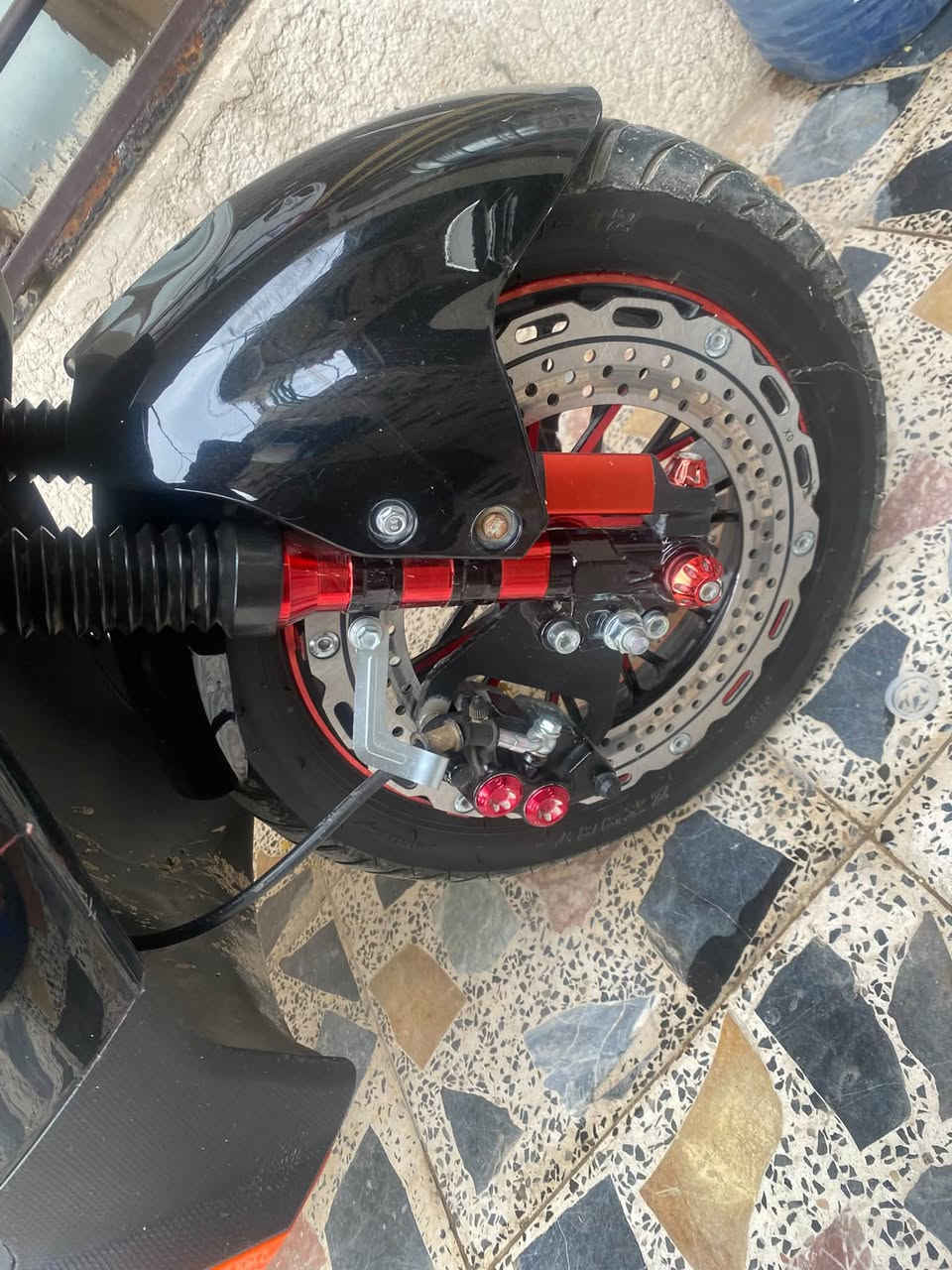 موديل ٢٠٢٦ • ٦ بطاريات • ملف ٢٠٠٠