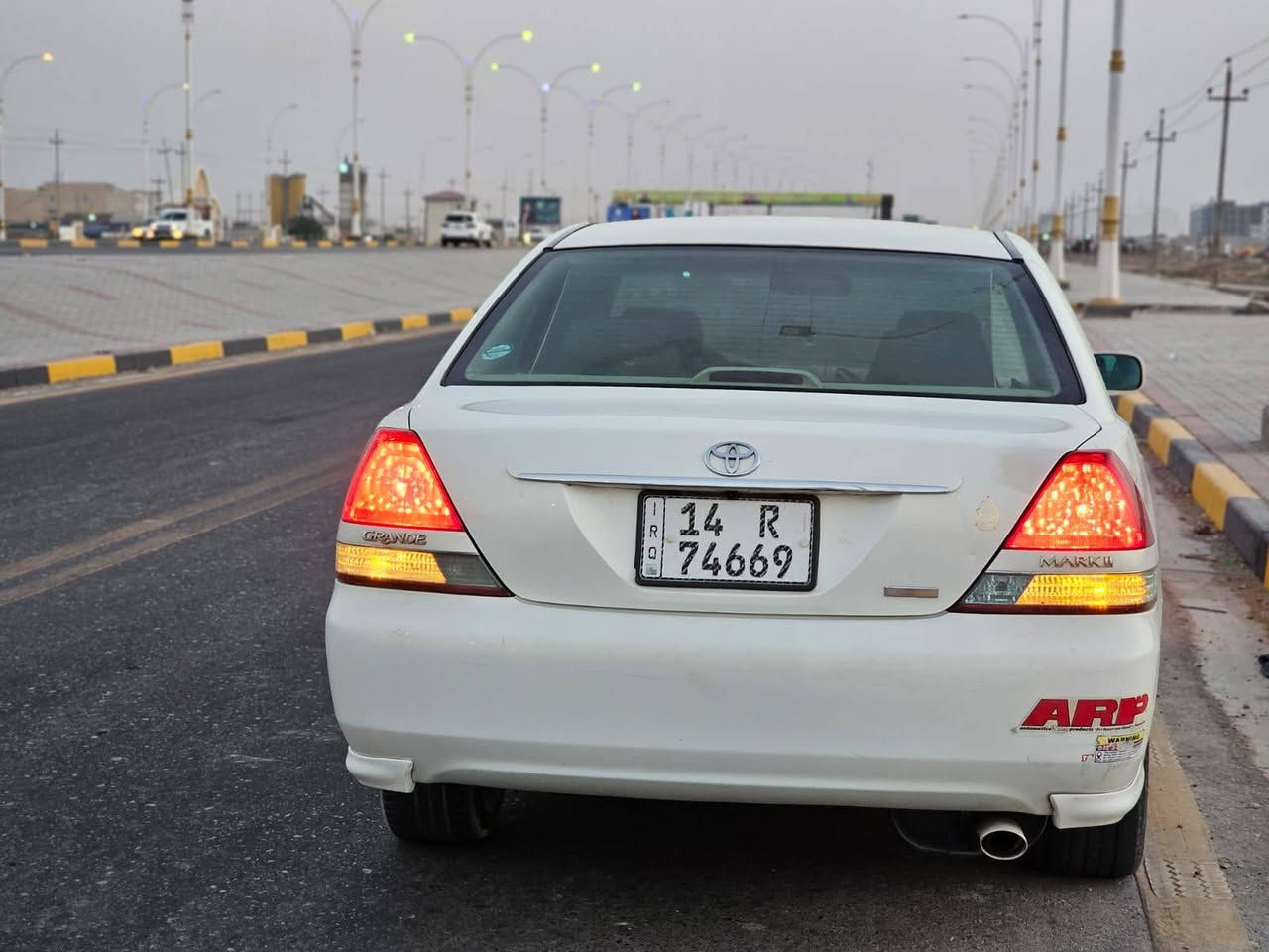مارك محور • ٢٠٠٤ • ٢٥٠٠ VVTI