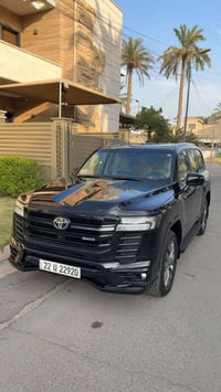 لندكروز للبيع فقط GXR ابلاك ادشن لمتدد S. اعلى مواصفات فول مواصفات حته...