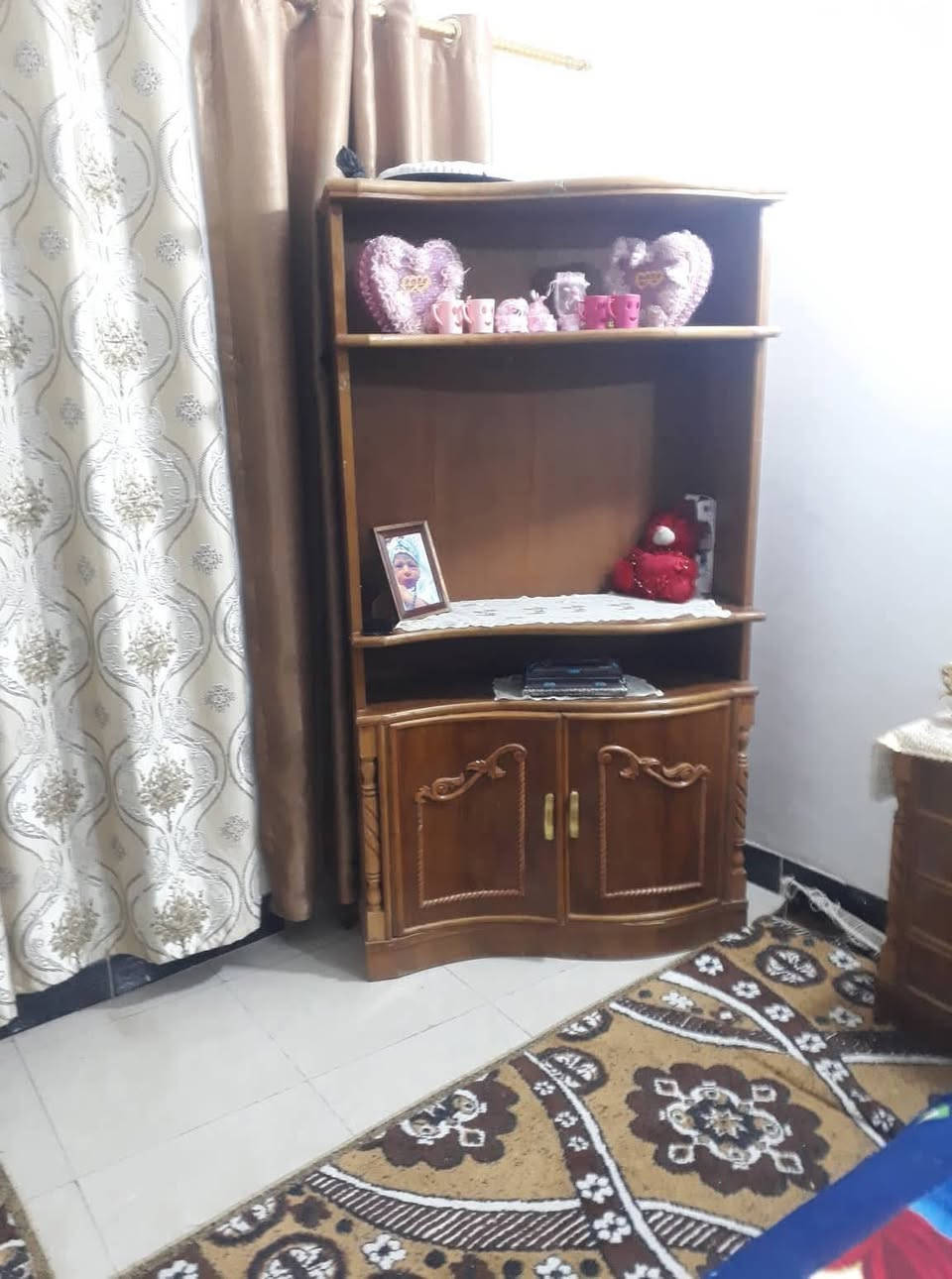 سلام عليكم ورحمة الله وبركاته
غرفة نوم صاج تسكام سويتها ب 3 ملاين و500 الغرفه أريدها ب ب واحد ونص بس الجاد وشراي يدخل خاص محتاج واريد ابيعها ***********
