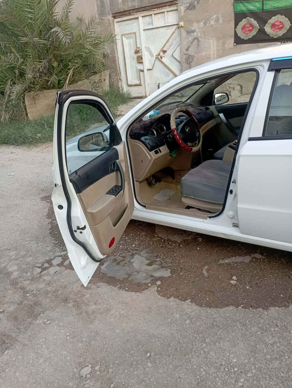 السلام عليكم  افيو موديل 11 محرك1400  المر غوب كفالا عاما من لضربه ولتبديل  كير ومحرك  مكفولات  حداديه جديده  تخم تاير جديد تبريد ثلج سياره جاهزه  سياره ما عايزه  شي سياره  معايزه  شي متخصر عليها ربع سياره جديده بمعنا لكلمه  سونارها بل منشور  السعر 74 وبيها مجال مكان  لسياره نجف سياره بسم صاحبها مداور ثاني يوم التصال عل رقم ***********
