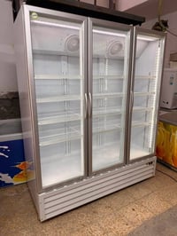 عارضات للبيع تركي الأصلي شركه الزان ثلاثي والطرح مال مرطبات ٠٧٧١٣٨٩٨٤٧...