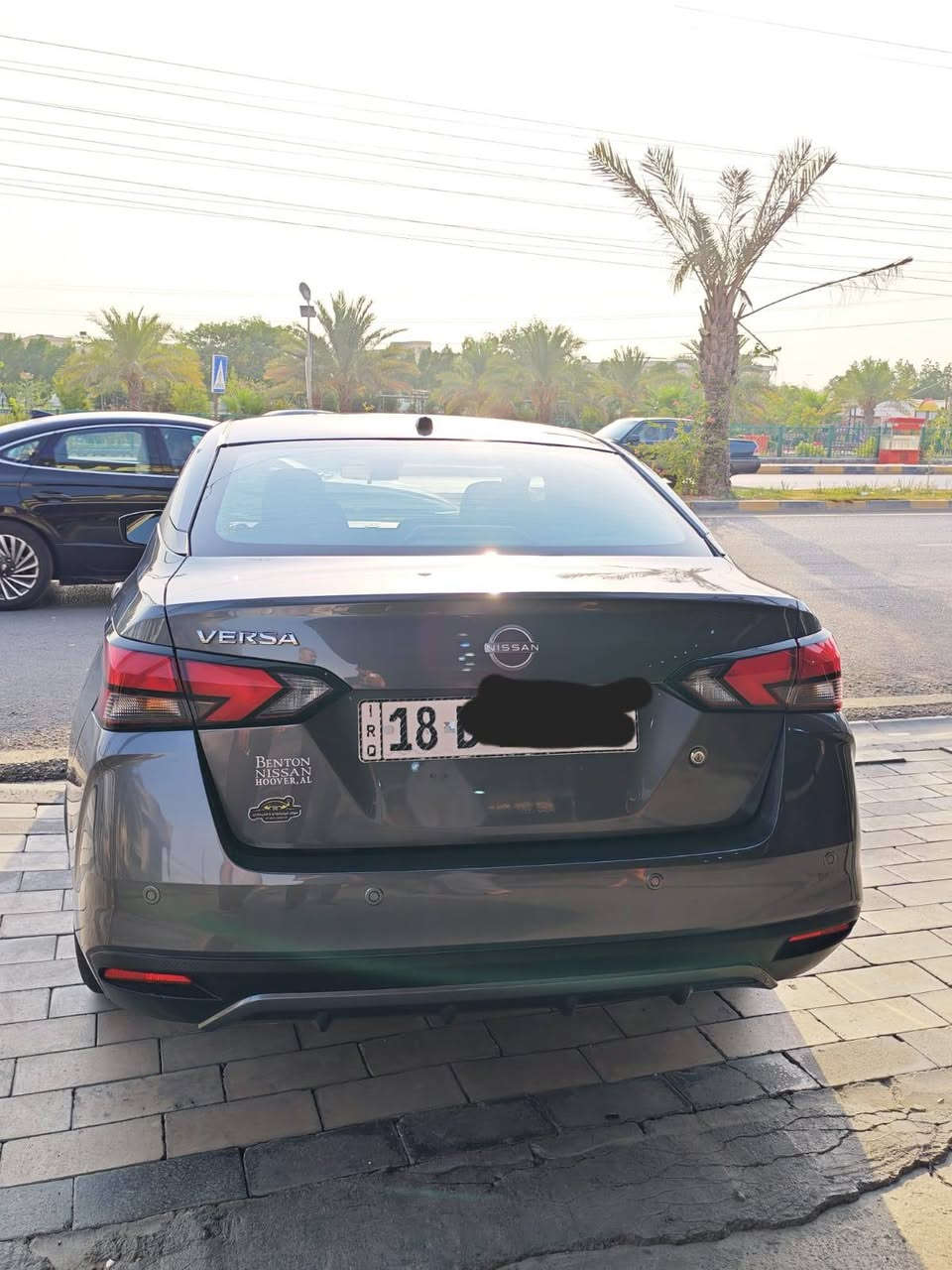 @إشارة 
🚗 نيسان فيرسا 2025 S
🌏 وارد أمريكي مكسيكي 
🔺 مواصفات السيارة
▪️ فئة S
▪️ رادار ، 
▪️ تحديد مسار
▪️ مانع تصادم
▪️ سنتر لوك
▪️ غاز بلادي
🔺 معلومات السيارة
▪️ موديل 2025
▪️ ماشية 18 ألف ميل
▪️ رقم بابل
▪️ بأسمي 
▪️ السيارة نظيفة من الداخل
🛠️ الضرر
▪️ ضربة بنيد وجاملغ أمامي جهة السايق بأمريكا 
▪️الغاز  بلادي وما مبدل يعني الضربة ما واصله للشاصي
 3N1CN8DV2SL823217     شوف حادثها بالجوجل 
📍 مكان السيارة
▪️ النجف
📱 رقم صاحب السيارة
***********
السعر قفل وغير قابل للنقاش 135 ورقة
