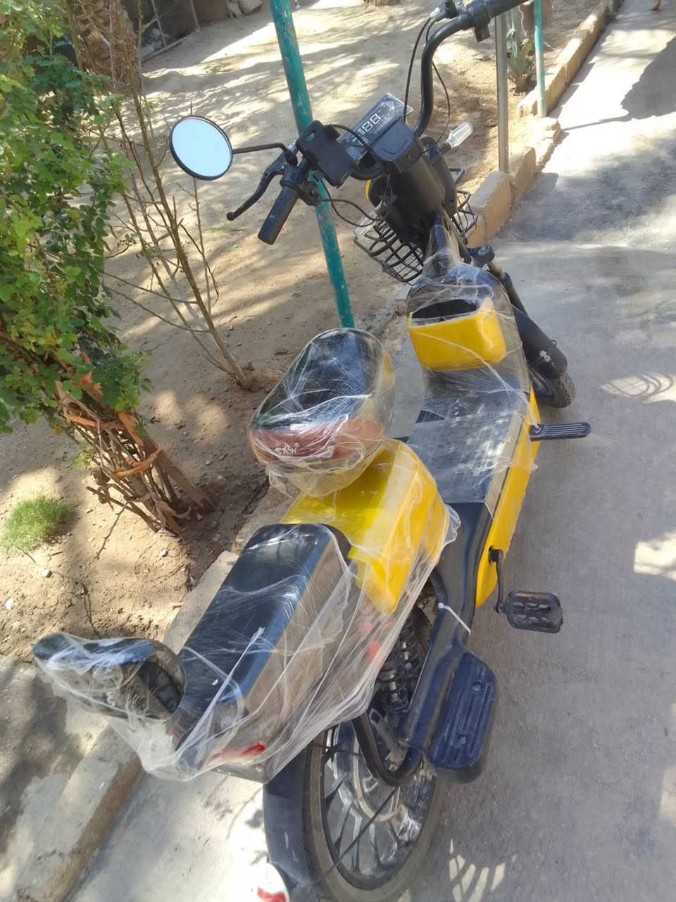 السلام عليكم للبيع بايسكل شحن اخو الجديد بطاريات عل فحص سعر 350 وبي مجال المكان قضاء عنه الي يريد يدخل خاص *********** اويتصل عل هاذ الرقم
