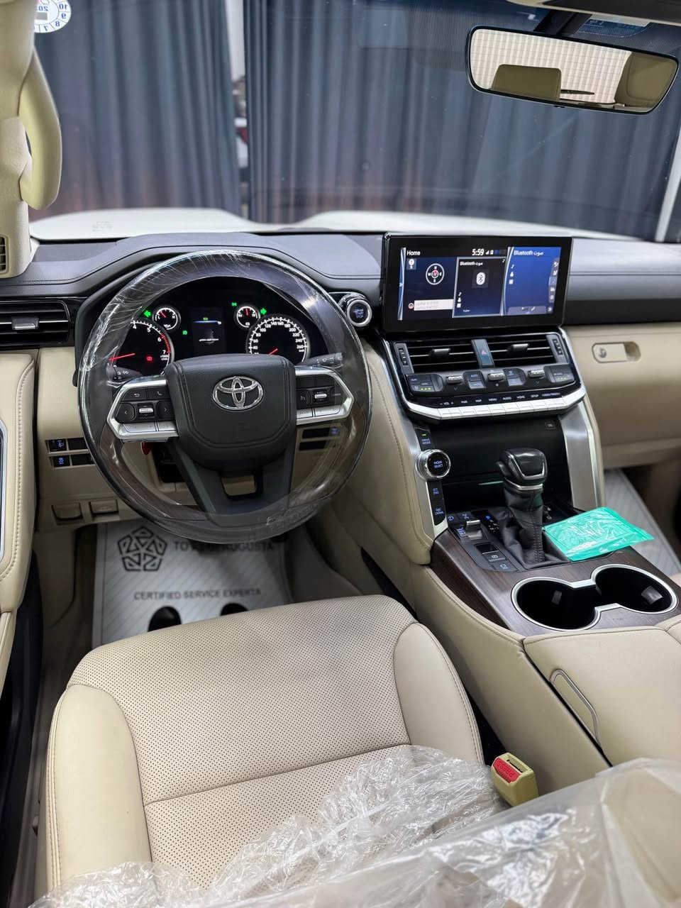 LAND CRUISER_2023 
Twin Turbo
_GXR_60,000Km

اللَّهُمَّ صَلِّ عَلَى مُحَمَّدٍ وَعَلَى آل مُحَمَّدٍ

🔷تويتا لاندكروز موديل (2023) توين توربو
🔷سياره زيرو شريكه ساز باب اولا
🔷سياره مواصفات (GXR)
🔷سياره (٦) سلندر توين توربو 
 

🔷سياره گير محرك بشرت مامفتوح كل بشرت
🔷4 اطارات و ويل جديد شريكه 
🔷سياره داخل بيجي كوشنات جلد
🔷كامل غراضات موجود ة

🔷مواصفات سياره 
(كوشنات جلد _ شغال عن بعد
_ كاميرا _ كوشنات تدفيه _ شاشه كبير
٣ شاشات بيلادي _ وايرليس شحن _   نيظام eco _ سلايت _ النزلاق _ثلاجه _ زينون _ حساسيه الديك المؤخره مرايات _)

🔷سنويه هزه كل جديد مباشر حول

🔷• نظافه ١٠٠٪ كامل سيرڤس بدون نقص و

🔷مكان سليمانيه
🔷سعر (648$)
🔷رقم . *********** السليمانية, العراق
