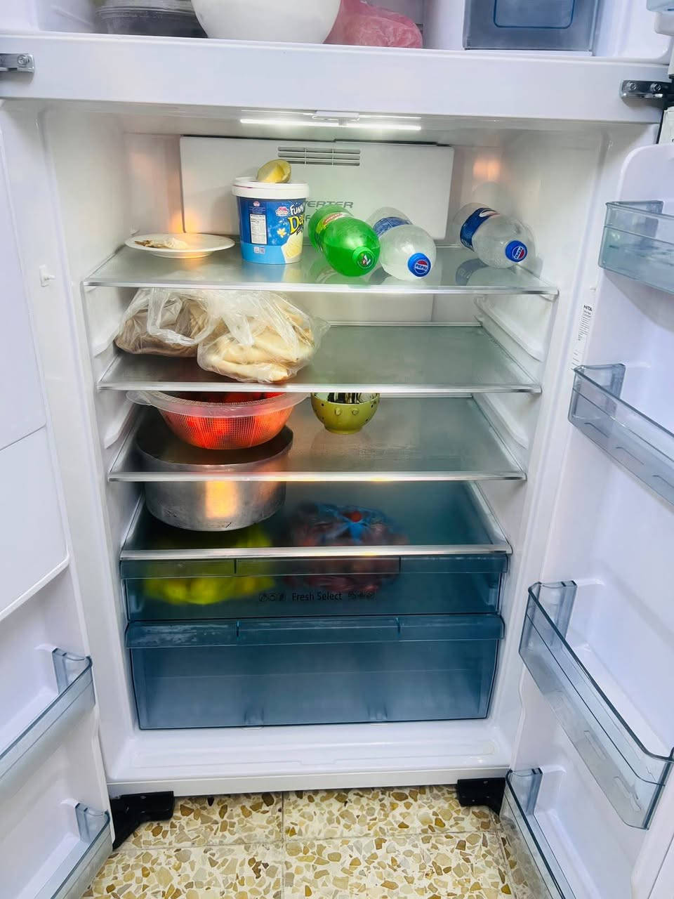 للبيع ثلاجه هيتاشي الاصليه اكبر حجم اخت الجديده مداخله تصليح ابد واقتصادية انفيرتر العنوان بغداد
*********** واتساب فقط 
للبيع ثلاجه هيتاشي الاصليه اكبر حجم اخت الجديده مداخله تصليح ابد واقتصادية انفيرتر العنوان بغداد
