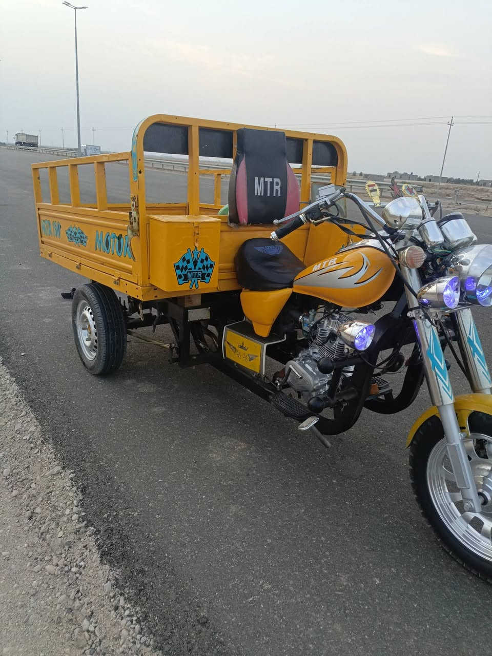 سلام عليكم
ستوته للبيع موديل ٢٠١٥
سعره مليون و٧٠٠ وبيها مجال قليل 
مكان البصرة أبي الخصيب 
***********
