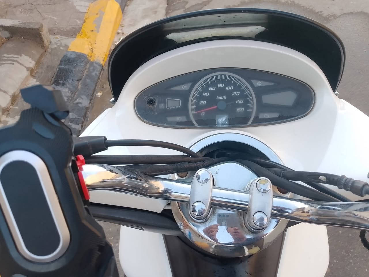 السلام عليكم درجه Pcx جيل اول درجه خير من الله سعر خاص مروس بسيبي مكاني وسط قضاء الموفقيه استفسار ***********
