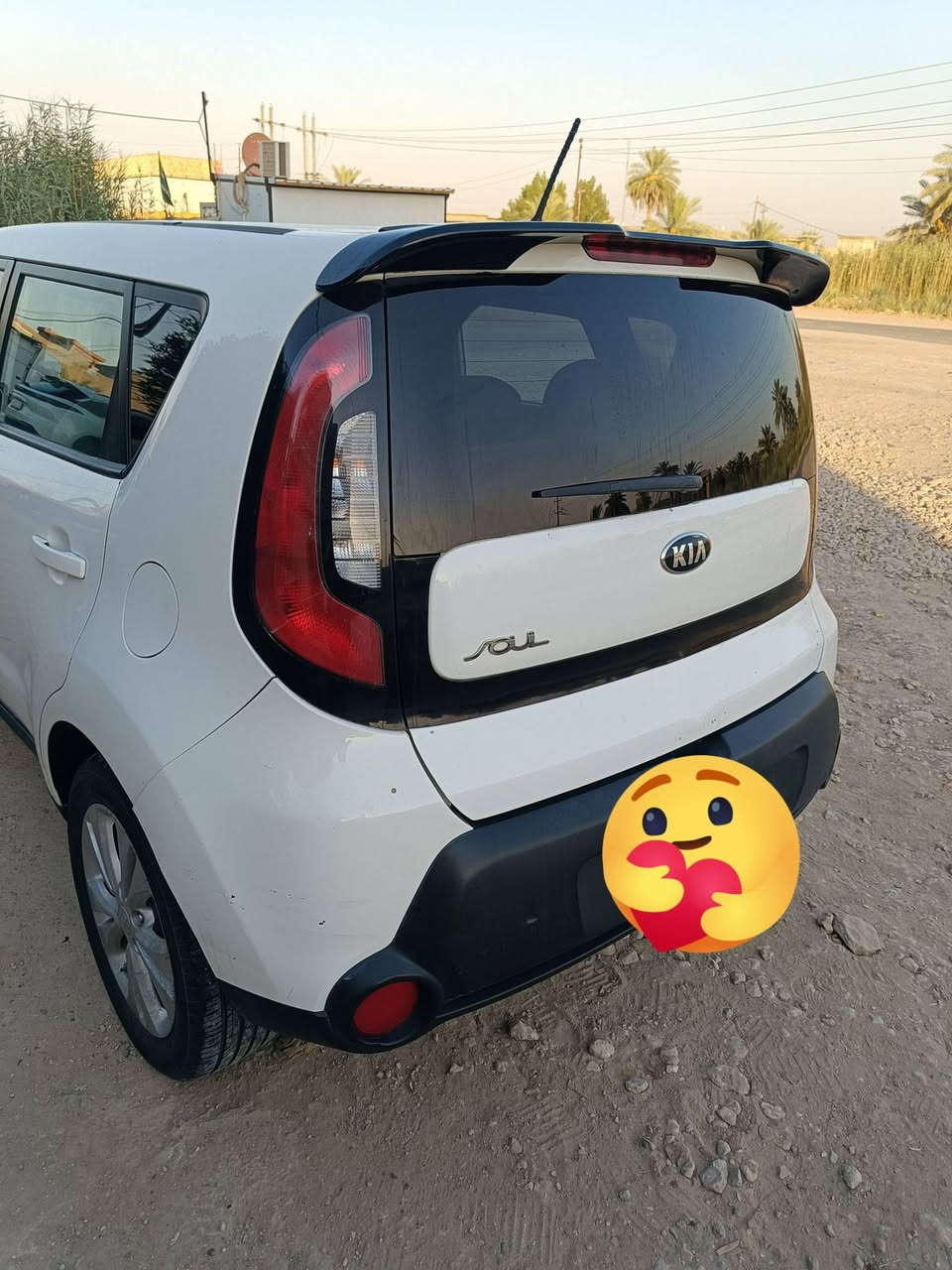 صول موديل ١٥ جاملع أمامي بندين مبدل 

بيها رشات صبغ رقم بغداد  سعر ٩٠ 

***********
