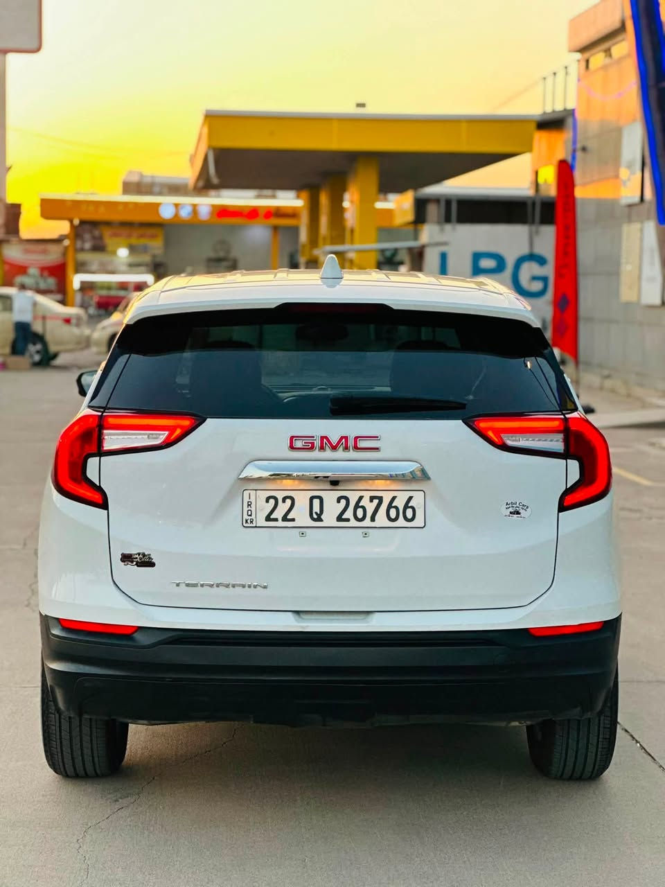 ﷽
GMC تيران 2024  امريكي
بجم كبس - وضع الشركة 
(السياره مرقم اربيل كامل )
ضررها باب تبديل شركة نفس اللون و تعديل بارد حافة جملغ  بدون دواخل
ايرباك فقط برده مفتوح 
موصفاته👇
بصمه
ابواب بصمه
تشغيل عن بعد
شاشة
كاميرا
ردار
داخل لونين
فورميك
لايت زينون
ليد
كشن هيتر
ستيرن هيتر
صندوق شفط
نظام سبورت ويكو
تبريد قطعتين
كير بيانو
🌹معرض اربيل كارس🌹
سعرها 189 ورقه كامل 
شراي يتصل عل رقم
*********** ☎️📞
