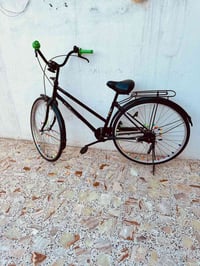 بناتي اسود حجم 26 سعر 80  بغداد حي اور  07711361178