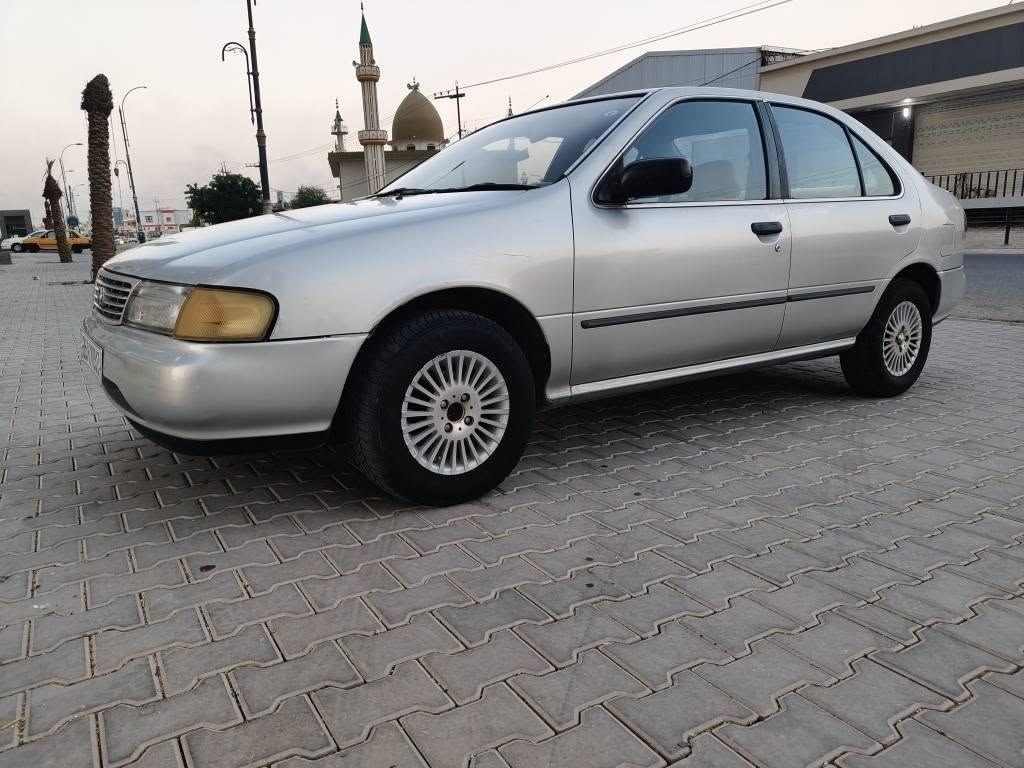 نيسان سني موديل 1994سنويه جديدة لحد2029دفتر بانزين موجود شرط تحويل كير اوتمتيك تبريد شغال كير محرك صدر امامي خلفي جديد جام كهربائي بدون ضربه بدون صبغ سياره جديده كله شرط سعر 49بي مجال للستفسار اتصل على رقم *********** كركوك, العراق
