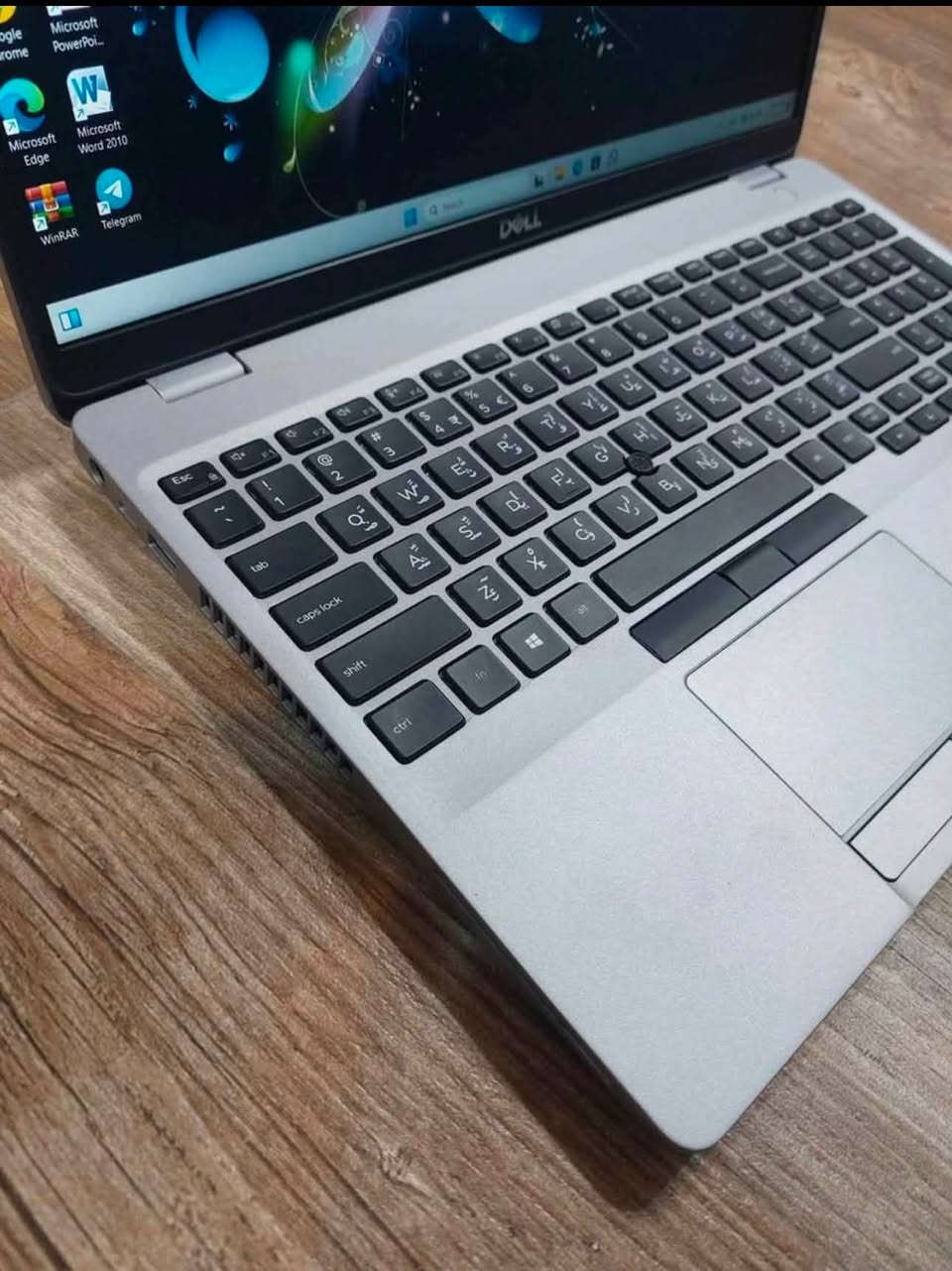 Dell 5510 جيل عاشر
Cor i5 
Ram 8 
M.2 256 
بطارية فوق الساعة 
نظافة 95% 
السعر 325 الف 
***********
