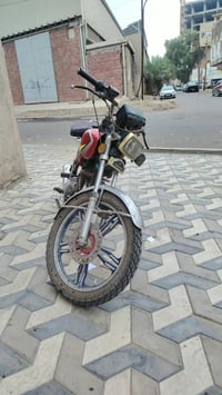 ٥ كير • مكينه نضيفه • تايرات جديده