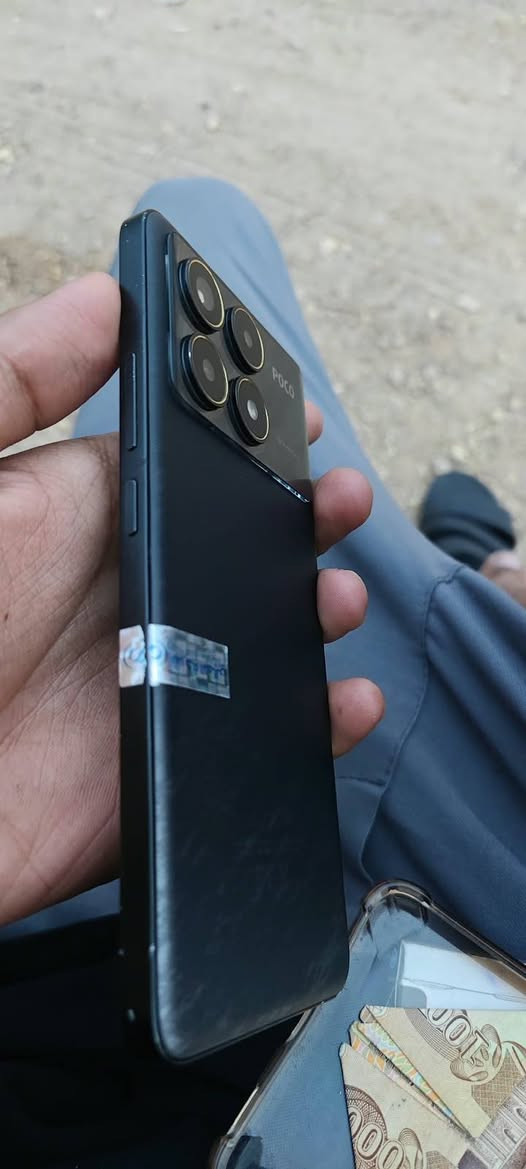 بوكو اف 6 برو • مستخدم • كربلاء