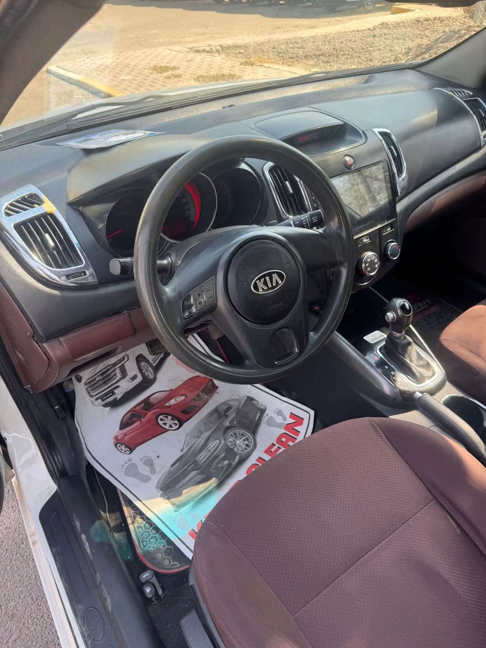 للبيع كيا سيراتو  ٢٠١٢ خليجي مكانات صبغ ابيعلك احزام مكاني بغداد مصفى الدورة السعر ٧٥ وبيها مجال كلش بسيط للستفسار *********** بغداد, العراق
