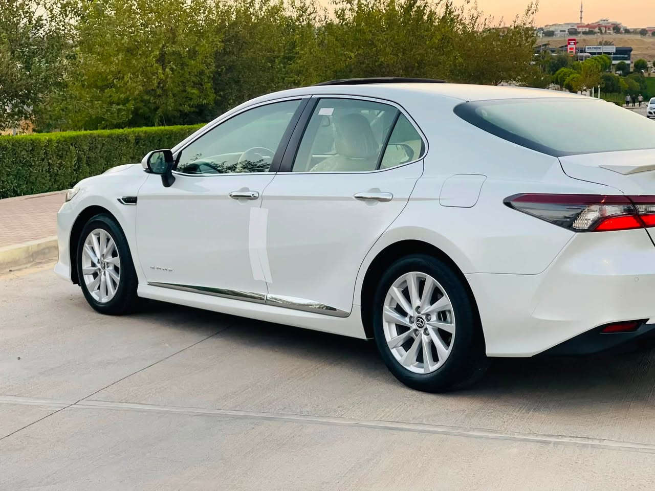 بِسْمِ اللَّـهِ الرَّحْمَـٰنِ الرَّحِيمِ
CAMRY GLE 2024 
كاميري خليجي موديل 2024صفر شركه ساز فول مواصفات لو ابيض صدفي المرغوبه داخل أصفر  ماشيه45ألف حقيقي محرك 2,5 دعامي لا دعامي ابشرط بدون صبغ بدون بارد مكفوله السياره نظيفه حيل الگير والمكينه مكفوله من الفتح والصوت السنويه ليحد 2029 امجدد
مواصفاتها معروفه
بصمه شغاله 
فتحه
شاشه 
كاميره
 كشنات جلد
حساسات خلفي
هاندبريك بصمه 
أوتو هولد
تبريد مركزي +مركزي
تحكمات استيرن 
سته ايرباگات
مرايات أشاره كهربائي
تحديد سرعه
طايرات جديده بدون مصرف 
وهاي رقمي والوتساب ***********
