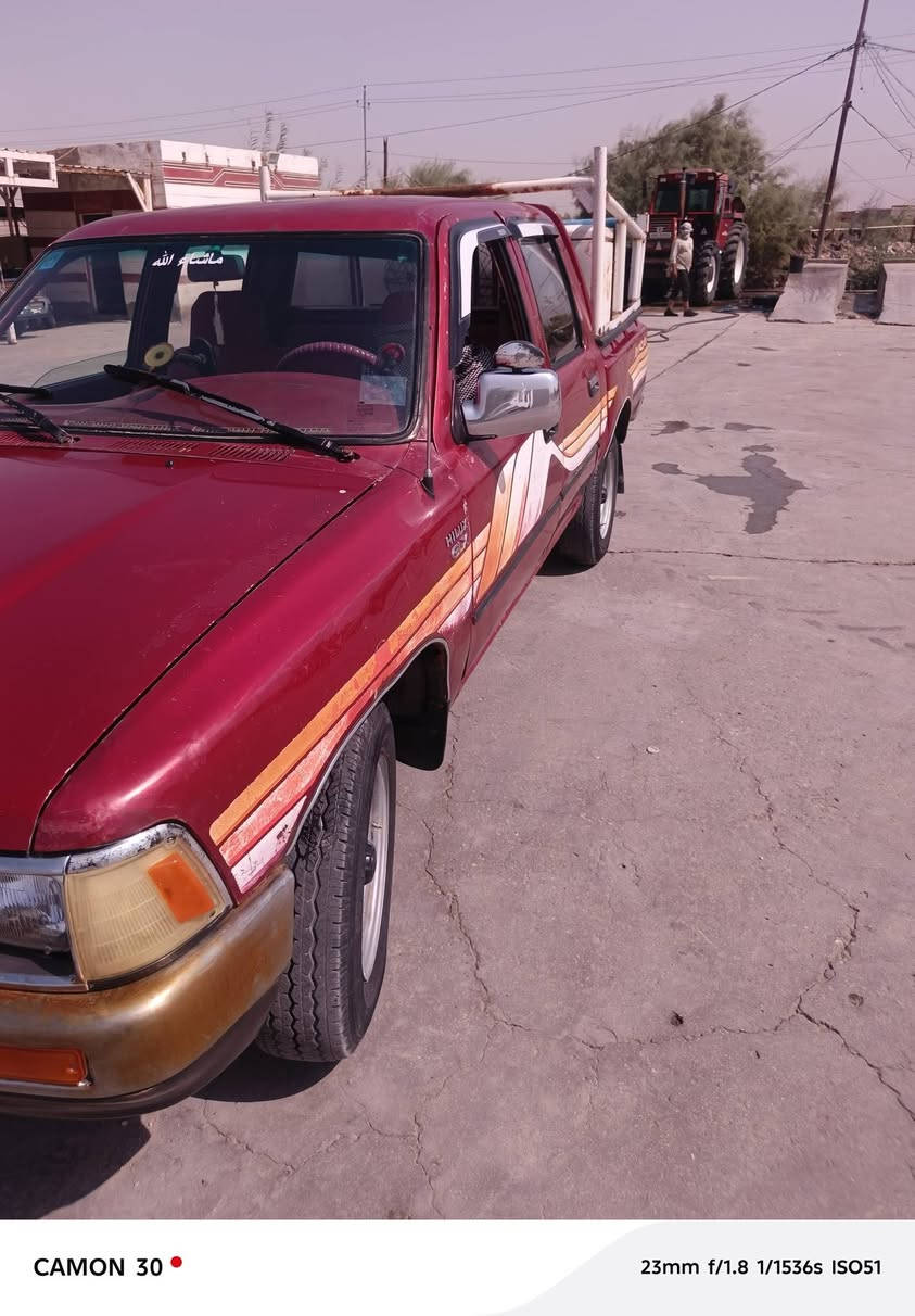 سلام عليكم بيكم موديل ١٩٩٣ سعودي مكينه كروسيده فكفوله كير جمره سدر جديد تخم تاير سياره مال جناي رقم مثنى دولي بسمي ملاحظه سياره بيه جاملغ الايمن مبدل وبيه ربعيه مال باب مخيسه الباب البدي نص عمر ولباقي كفاله حلوه مال جناي دواخل احمر جام كرهبائي سياره سعره ٦٠ وبيه مجال ليدور ٥٠ لايتصل رجأ بدون زعل سياره مال جنايه رقم *********** مكانه دوانيه قظاء البدير

نص مكتوب في الصور:
- CAMON 30 23mm f/1.8 1/659s ISO50
- CAMON 30 23mm f/1.8 1/1536s ISO51
- CAMON 30
- 23mm f/1.8 1/1076s ISO53