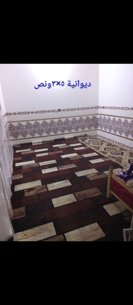 السلام عليكم دار للبيع ١٠٠ ركن مربع طابقين ٣غرف بناء ٢٠٢٢ طابوگ والسقوف كونكريت على شارع ٢٠ الاول بعد بيت واحد حي الغدير الثانية قريب على المدرسة والسايدين الي هسه بلطوهن السعر السابق ١٢٠ حالياً ب١١٠ - ٢٠ للإسكان ***********
