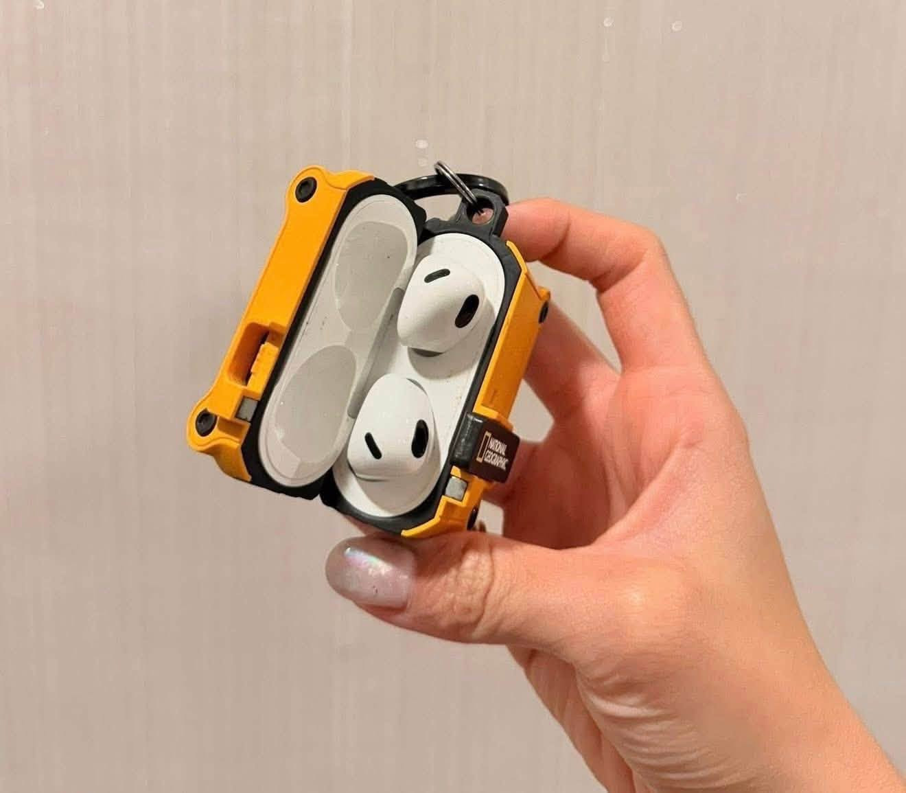 Air pods 3 الجيل ثالث
اصلي باله أمريكي انظف قطعة باله ( أمريكية ) ما مفتوحه ولا مصلحه
 ولا داخله صيانة ،#سيريل_نمبر_بموقع ابل #شركة_مصنعه ابل ( عزل صوت رهيب ، شحن يقاوم وياك أربع أيام ، مايكات قوية جدا 
السعر فقط 25 الف بدون ربح يوجد توصيل مع شرط الفحص 
للحجز واتس اب فقط ***********
