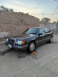 مرسدس دب • ١٩٩١ • رقم بابل