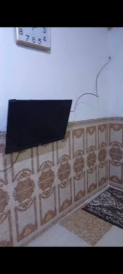 بيت طابو للبيع مساحه 130 متر مواصفات فول  عنوان كركوك حي النور الثانيه مقابيل سوق الجمعه  للاتصال /*********** سعر 95 مليون بي مجال قليل لشراي
