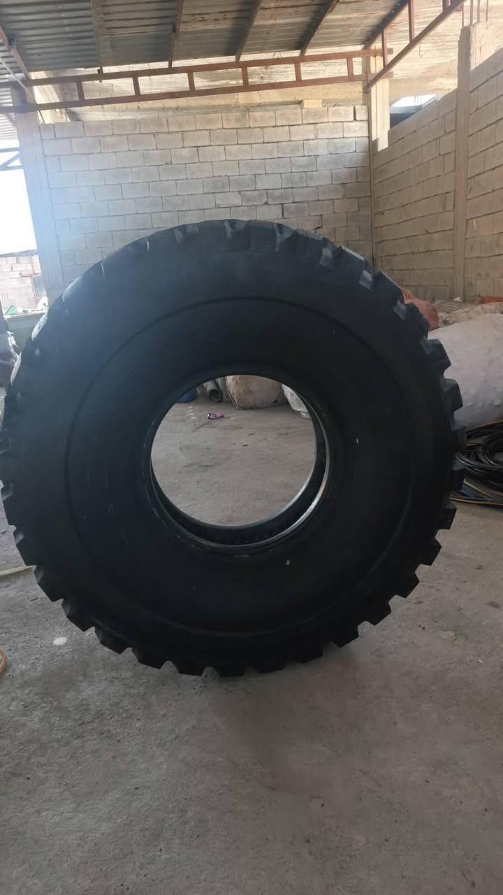 ئه م تايه مان هه يه بؤ فرؤشتن نويه حه جمي 1600/20ژماره ي موبايل ***********/  ***********
