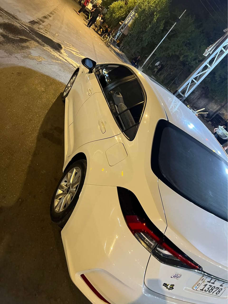 ***********.  $156 البصرة, العراق

نص مكتوب في الصور:
- 1