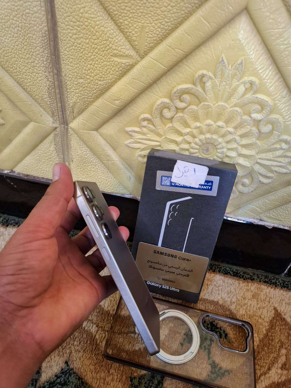 للبيع  S25 الترا ذاكره 1 تيرا
ملحقات شاحنه اصليه . كفرات ٢
السعر ١٤٥٠ وبي مجال لا تنسى ذاكره واحد تيرا 
***********
