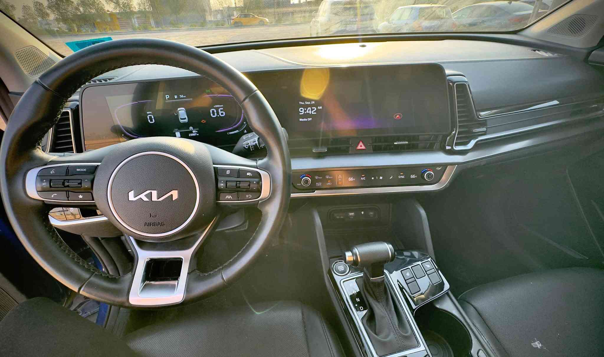 2024 KIA SPORTAGE EX
سبورتاج 2024Ex 
اللون جويتي مميز
ماشيه 23 الف
الضرر:تبديل جاملغ امامي اصلي فقط بدون ارباك + صور الحادث موجودات بالمنشور
مواصفات 
ردارات خلفيه
نقطعه عمياء 
تحديد مسار
كامرة خلفية
شاشه كبيره  
بصمه+ تشغيل عن بعد
فور ويل
كشنات جلد
تدفئه كشنات
نضام نزول منحدرات 
سايد بريك بصمه 
مكاني بابل الحلة
***********
