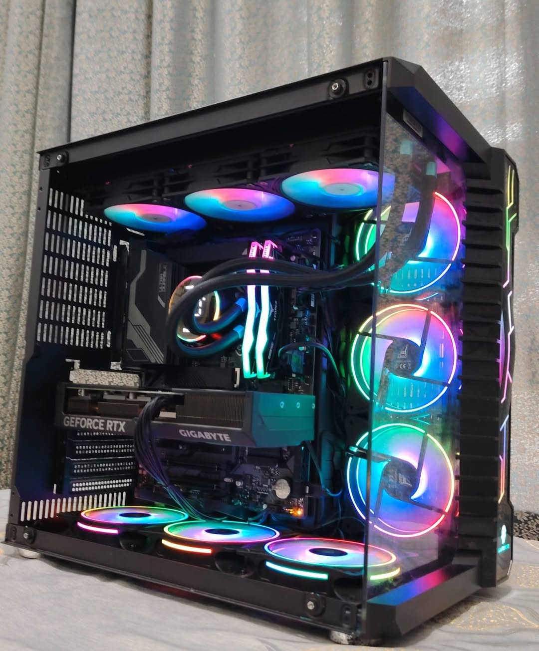 تجميعه للبيع استعمال بسيط السعر 2,550,000
I7 14700K BOX
RTX 4070 SUPER GIGABYTE OC  12G 
Z790 GIGABYTE UD AX
RAM 32GB 6000 CL30 DDR5 T-FORCE 
M.2 1TB XrayDisk GEN 4 
0.POWER 850W GOLD PCIe 5 
COOLER GRATIFY AIO 5 360M RGB
Windows 11 Pro Original Key

مكاني ناصرية رقمي *********** 
توصيل موجود
