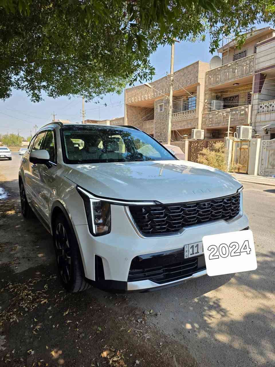 كيا سورنتو موديل 2024 فول مواصفات واحد على واحد 4X
بنراما كشنات جلد حار بارد 
ويل 20 اربع كامرات فور ويل 
حساسات داير سيارة توقف ذاتي 
حساسات أمامية خلفية بصمه 
حساس مطر شفتات ستيرن 
تشغيل عن بعد كير ماوس سته سلندر 
فول مواصفات واحد على واحد رقم بغداد 
ماشيه 68 الف كيلو متر مكفولة من بارد وصبغ ودبل كود 
مكانها بغداد سعر 310 $ وبيها مجال قليل 
***********
