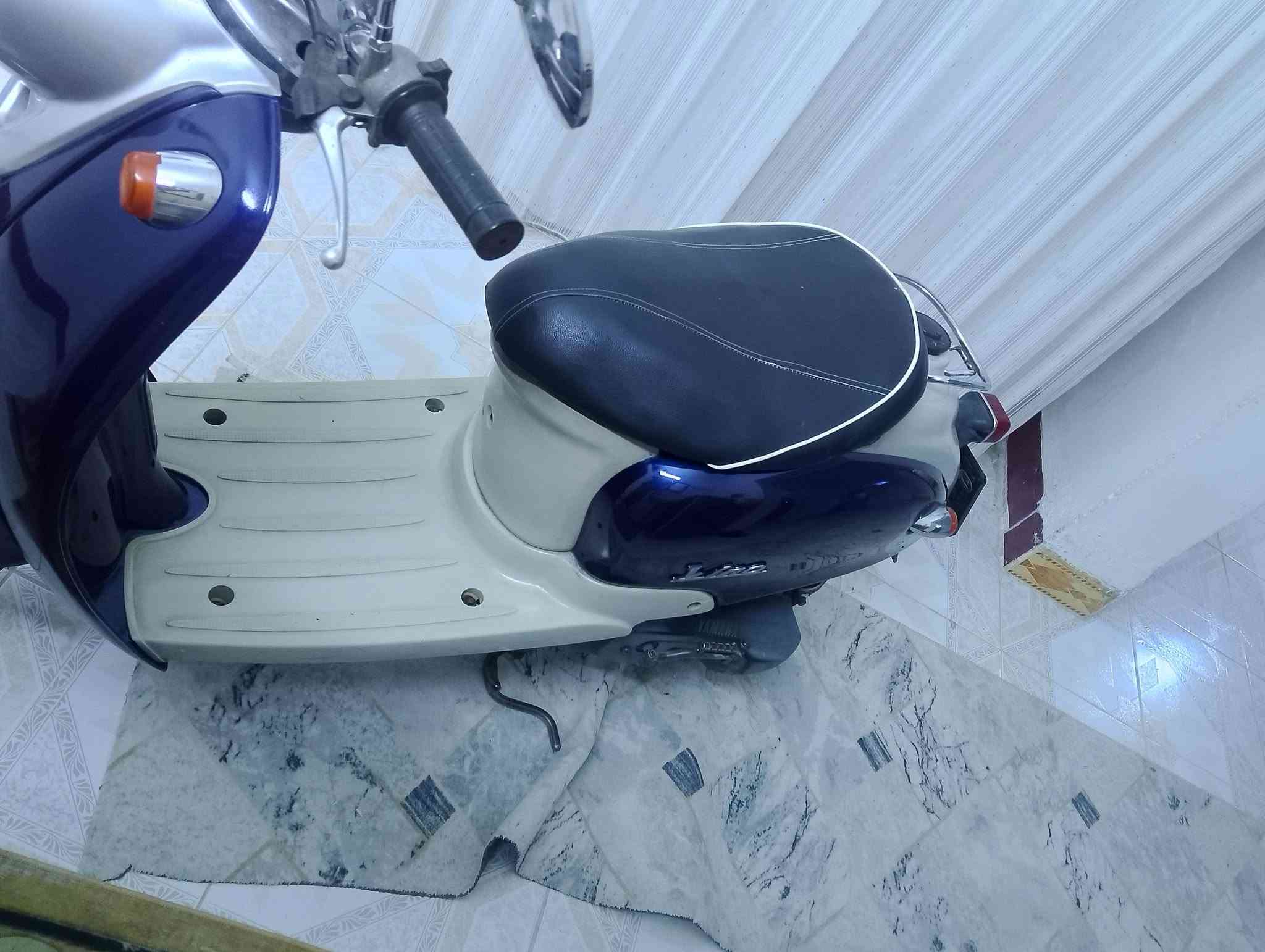*********** عنوان كركوك دراجه مال باله سعر 550 مجال بسيط بي ماتور برغي مع مفتوح ماتور مال ربط عيني برغي من كل جسم بلادي كل جسمي مجال بس عنوان كركوك سعر سعره 550 مجال عنواني كركوك يمشي 60 سرعه @ يمشي
